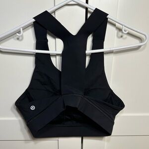 Lululemon bra size 8